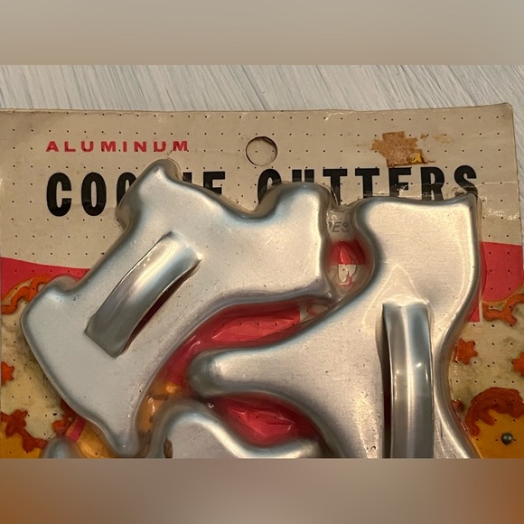 Aluminum Specialty Aluminum Cookie Cutters Rare Never Opened Antique - Picture 8 of 8